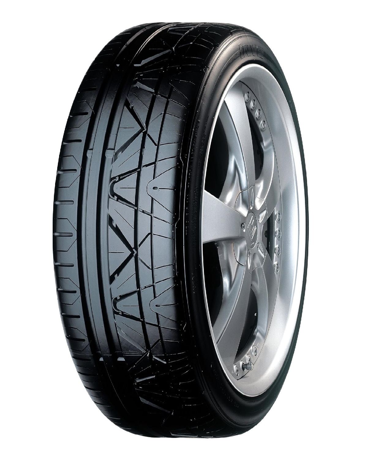 NITTO 225/40R19 93Y XL INVO